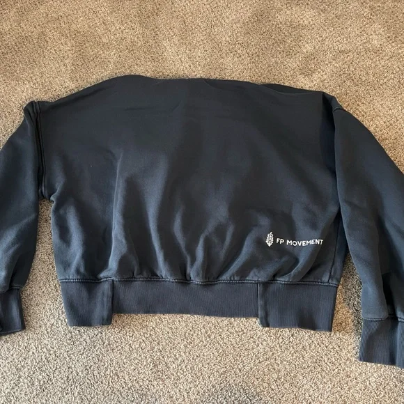 FP Movement Undefeated Set - Picture 6 of 8